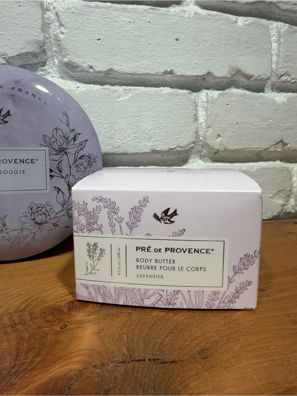 Pré de Provence Lavender Gift Set Candle Body Butter Reed Diffuser 3-Piece NIB